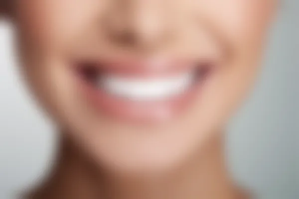 昆明松鼠口腔医院位置及牙齿矫正、种植牙技术解析，助你选择合适的牙科医院