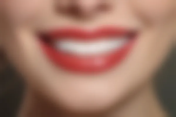 西安诺贝尔口腔(雁塔分院)活动义齿现仅需2500元起，原价3000元起，助您轻松拥有迷人微笑！