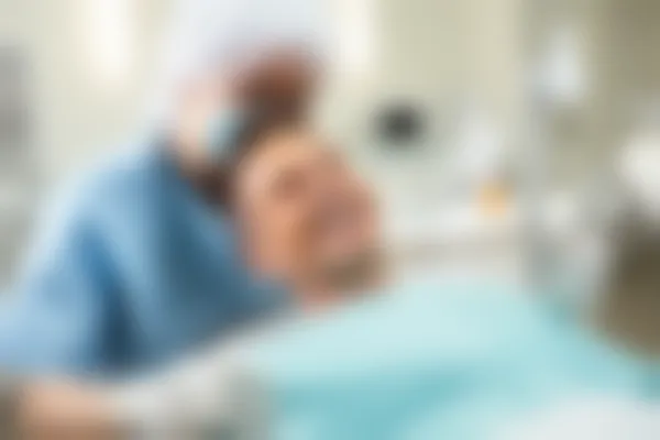 包头义隆口腔医院口腔颌面外科收费标准为3000元起起，现推出优惠活动，现价仅需2500元起，助您轻松拥有健康美丽的微笑！