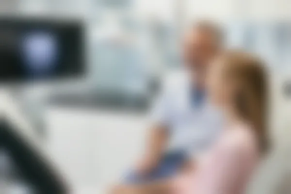 如何区分镍铬烤瓷牙与钴铬烤瓷牙？这两种材料有什么不同之处？