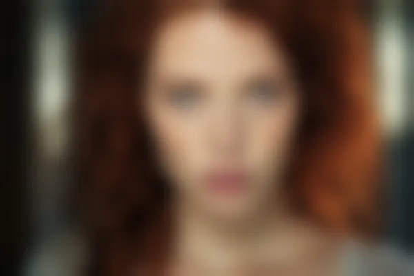 新乡亚星智美医疗美容门诊部下眼睑手术费用为8000元起，现推出优惠价仅需6800元起，提升美丽的机会不容错过！