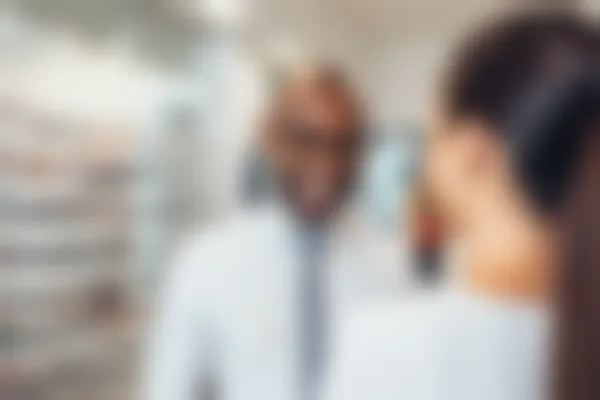 新乡新艺医疗美容诊所提供脱除大小腿毛的服务，现仅需666元起，原价888元起，限时优惠！