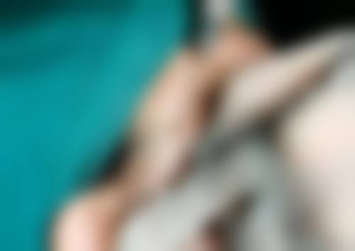 做完吸脂手术多久可以喝酒：个体差异决定饮酒时间