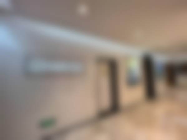 广州中家医家庭医生医疗美容门诊部评价如何？三甲资质+万余平独栋，傲诺拉星熠隆胸68000元起！