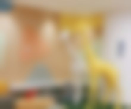 重庆松山医院医学美容科苟磊最擅长做什么项目：眼鼻修复、隐痕拉皮