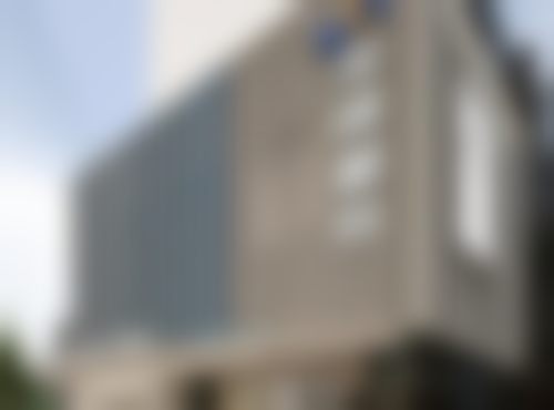 郑州尖峰眼科医院 大楼