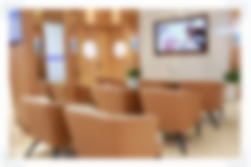 总结:成都新桥口腔医院(衣冠庙店)易华波资质查询值得选择
