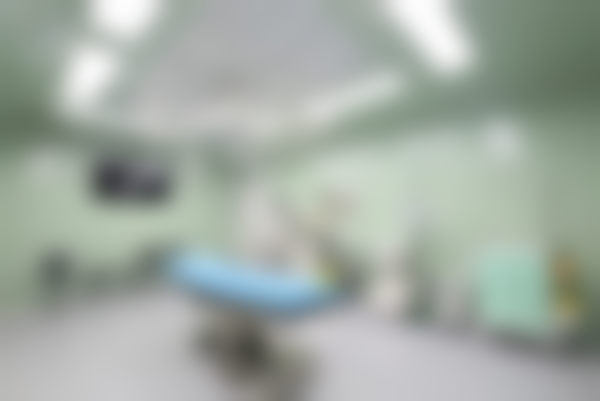 我65岁拉皮术后年轻10岁，终于不再怕照镜子了