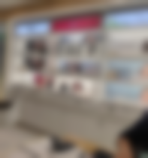 我陪婆婆在沈阳何氏眼科术后配镜，省钱又放心！