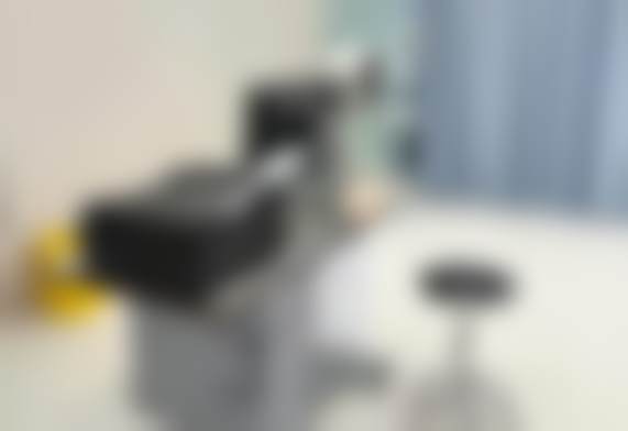 摘镜必看！成都高新睛彩眼科门诊部的李龙医生怎么样？患者真实体验揭秘！——技术、价格、口碑全解析